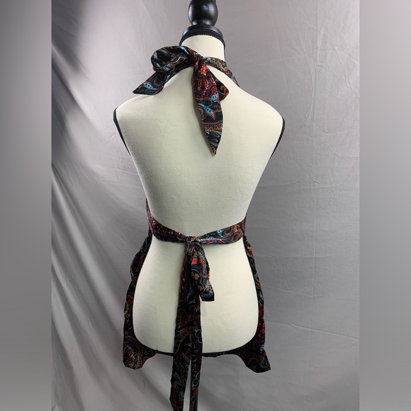 Boho Print Tie Backless Halter Top & Shorts - Picture 10 of 10